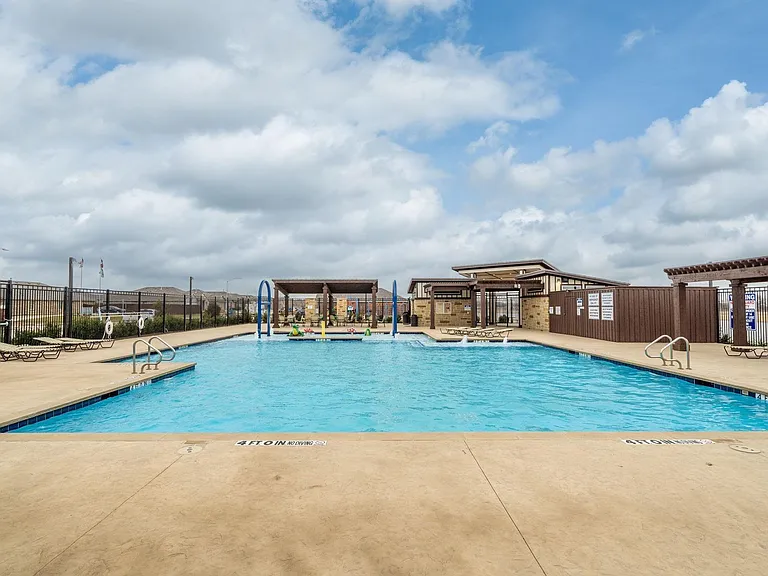 16617 Porterfield Ln — Photo 29