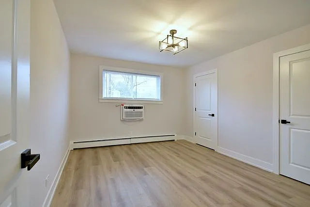 929 Washington St #304 — Photo 6