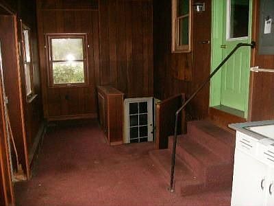 5th image of 316 E High St