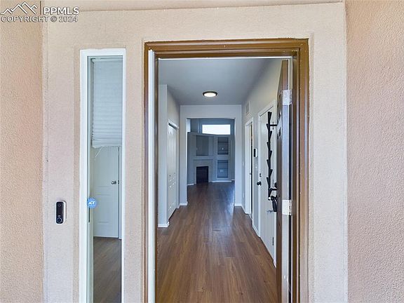 4th image of 9916 Everglades Dr