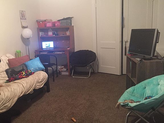 5th image of 11 Ashland Ave APT 108