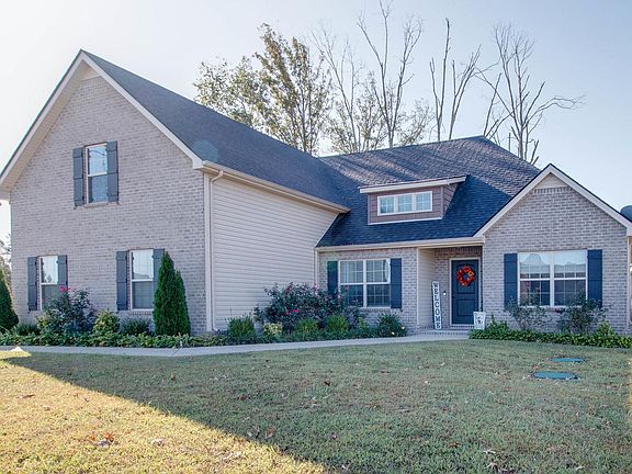 2nd image of 1401 Round Rock Dr