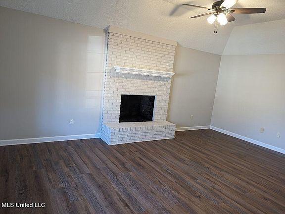 5th image of 5656 Ingleside Dr