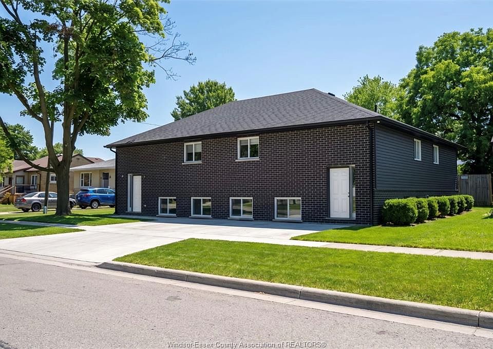 1st image of 2341 Alexis Rd