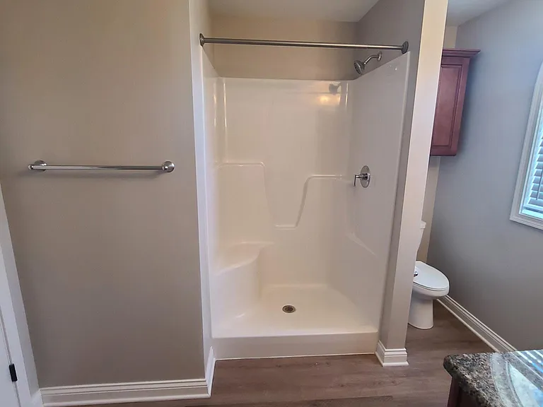 803 Belfast St — Photo 10