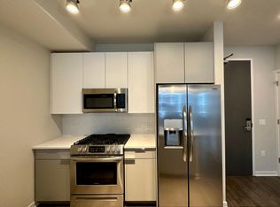 611 S Wells St #2, Chicago, IL 60607