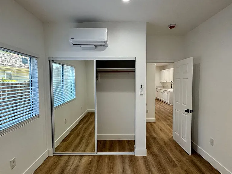5201 E Anaheim Rd. — Photo 9