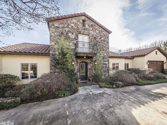 2nd image of 6327 Southwind Dr