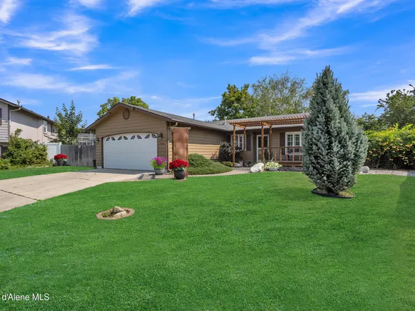 1704 N Trellis Ct, Post Falls, ID 83854