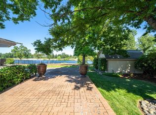 6793 Riverside Dr, Redding, CA 96001