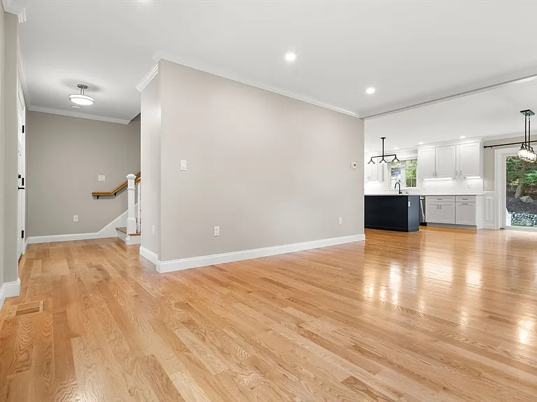 46 Mokema Ave — Photo 7