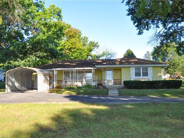 401 N Oak St, Stanberry, MO 64489