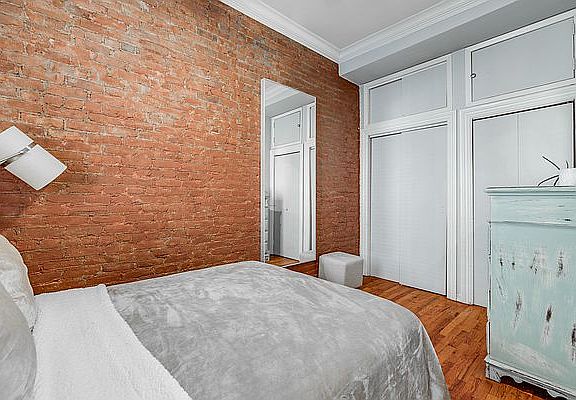5th image of 460 W 23rd St APT 3A