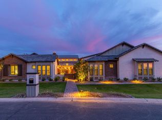 2723 E Warbler Rd, Gilbert, AZ 85297