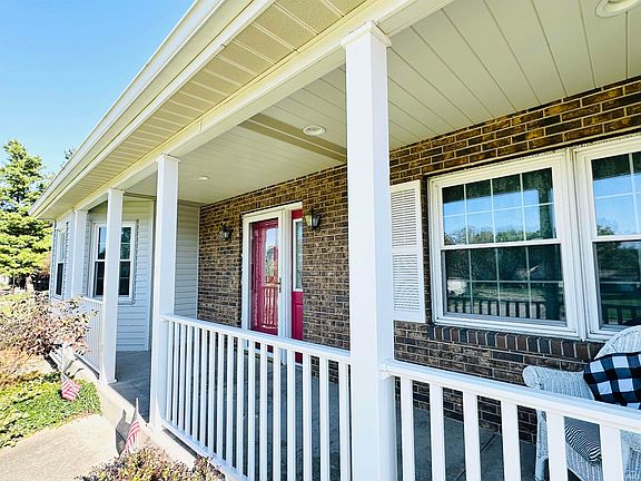 4th image of 57170 Pine View Dr