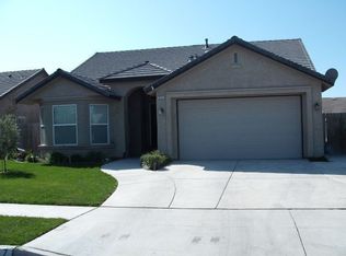 16167 W Natalie Ave, Kerman, CA 93630