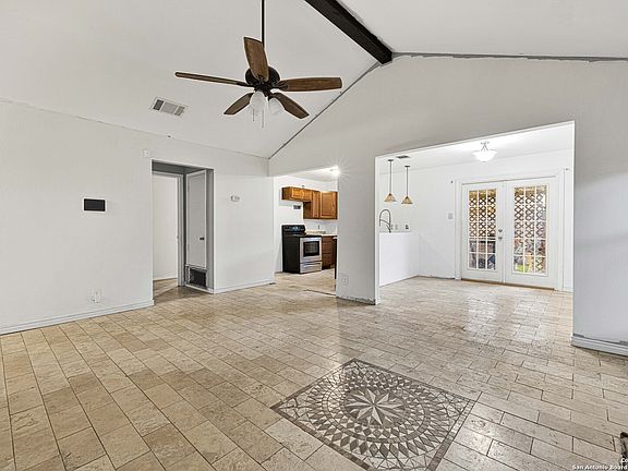 4th image of 11435 BLACK FOX DR