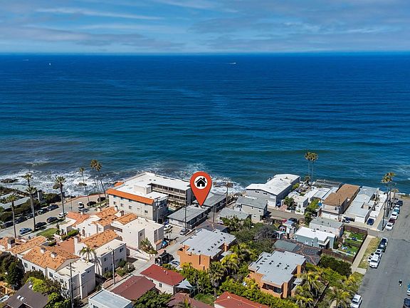 3rd image of 1466-72 Pescadero Dr