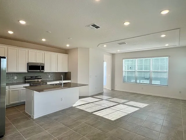7202 Canali Way — Photo 4