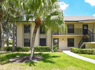 20 Plantation Dr APT 101, Vero Beach, FL 32966