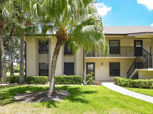 20 Plantation Dr APT 101, Vero Beach, FL 32966