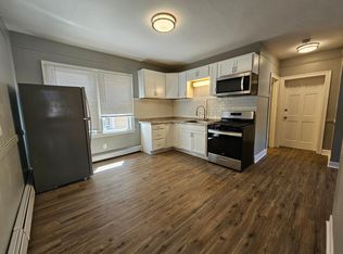 7536 W 62nd St #2, Summit Argo, IL 60501