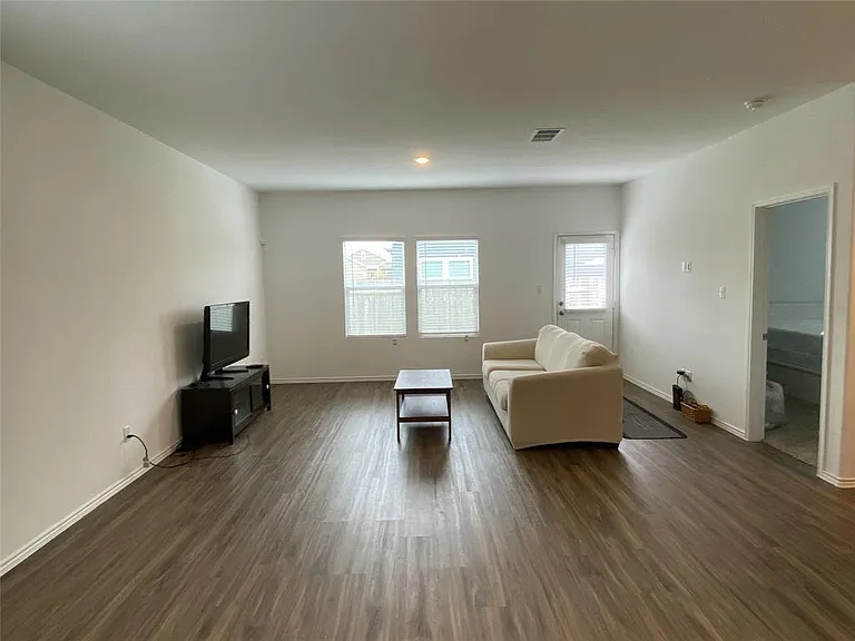 133 Akela Way — Photo 5