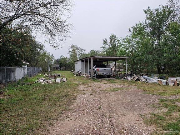 3rd image of 608 W Bella Vista Ln