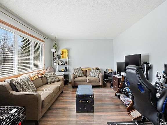3rd image of 122 Forrester ROAD