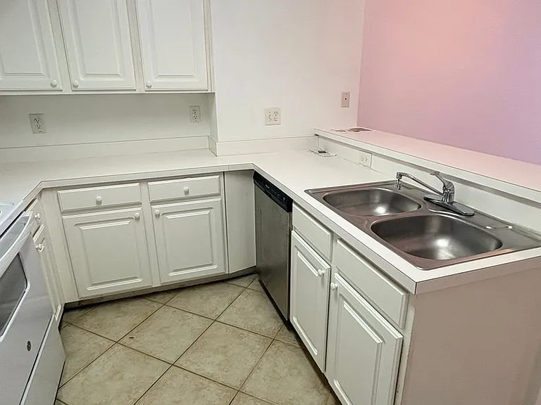 4127 Residence Dr #411 — Photo 7