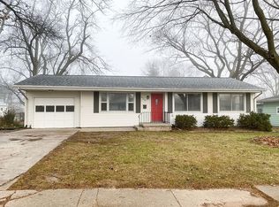 908 Sheridan Rd, Normal, IL 61761