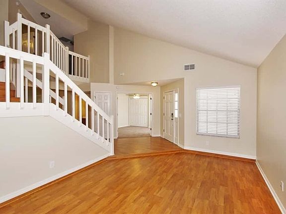 4th image of 2233 Fairglenn Way
