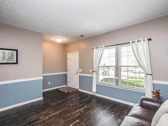 5th image of 5994 Goldstone Dr