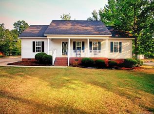 2012 Hunters Ridge Rd, Lancaster, SC 29720