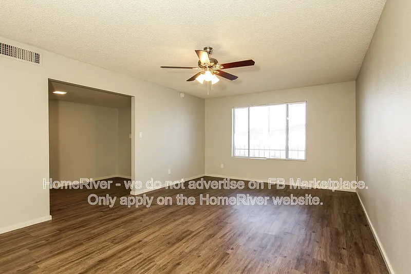 4 bed, 2.0 bath, 1733 sqft, $2,080 — Photo 2