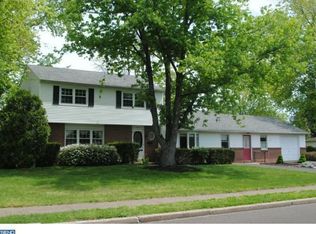 844 Primrose Dr, Warminster, PA 18974