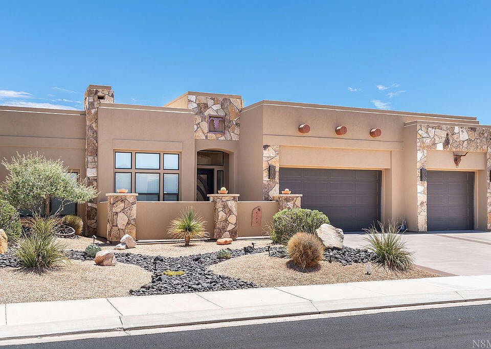 1st image of 4792 N White Rocks Dr