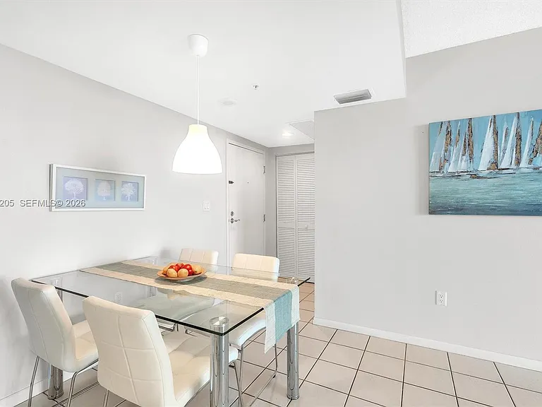 800 Claughton Island Dr #1204 — Photo 6