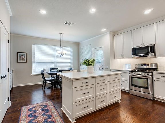 4th image of 8600 Harmony Dr
