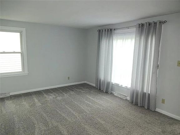 2nd image of 37 Wendover Ave