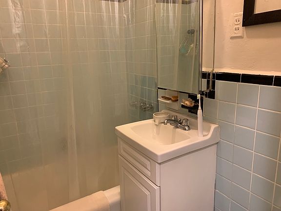 5th image of 100 Sullivan St #4C