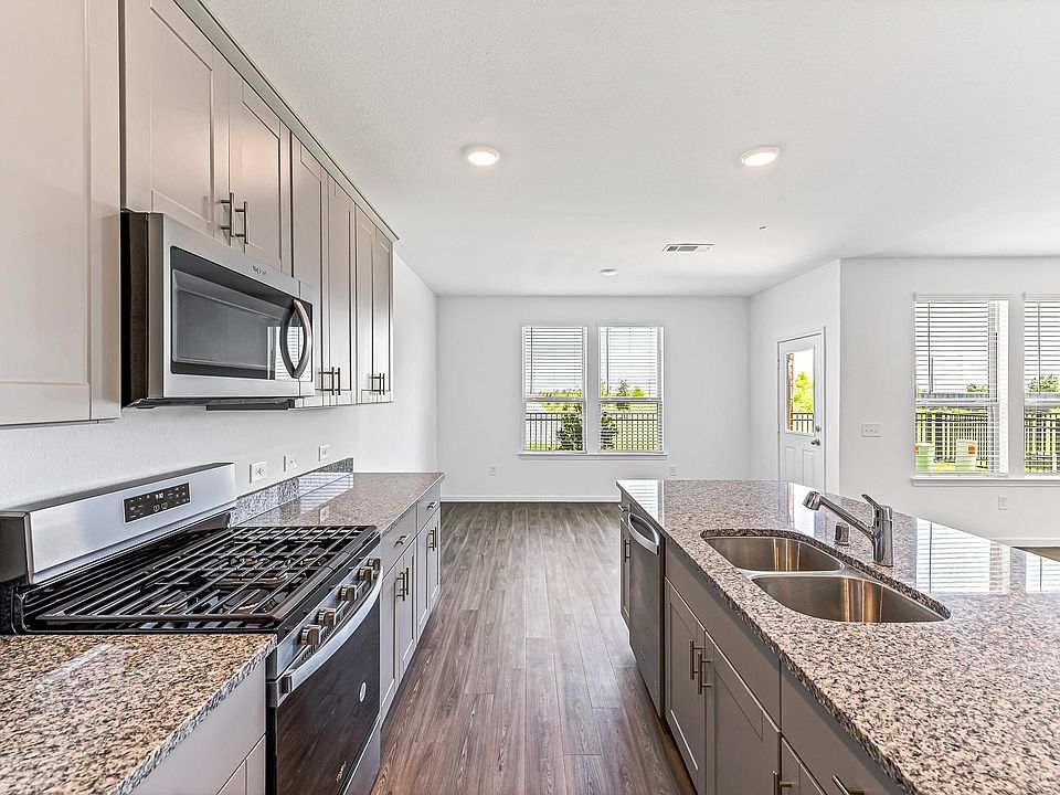 1st image of 1029 Laguna Cove Dr