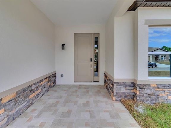 2nd image of 1821 Missouri Rd NW