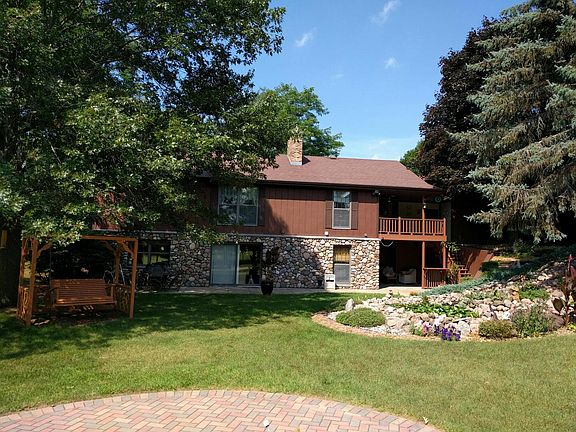 Back of House with walkout 