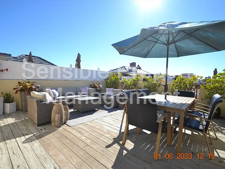 2405 Victoria Gardens Ln — Photo 8