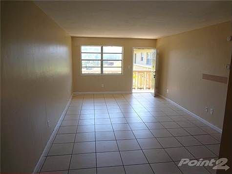 3rd image of 1350 NE 119th St APT 20