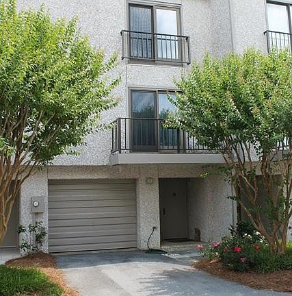 2nd image of 4801 S Shore Dr APT G2