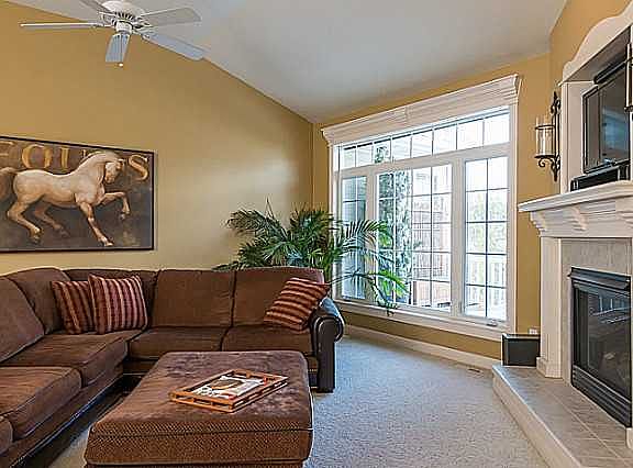 4th image of 12203 Sunflower Dr