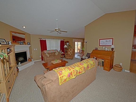5th image of 104 Prescott Ln