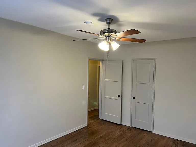 463 N Genesee Ave #463 — Photo 20